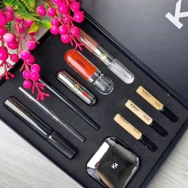 Kiko cosmetics packing