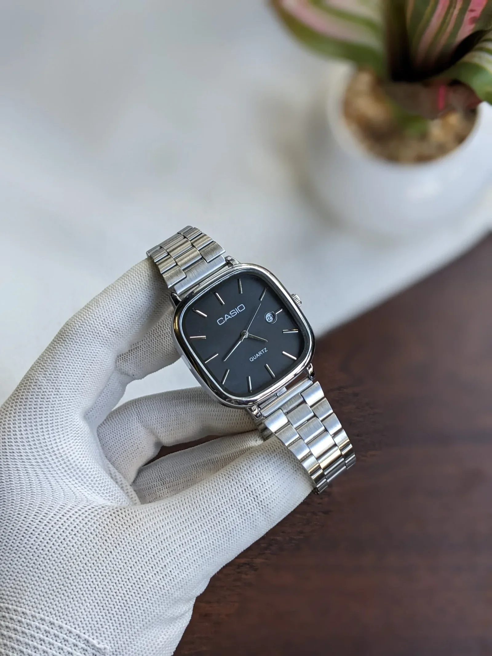 Casio ovale silver