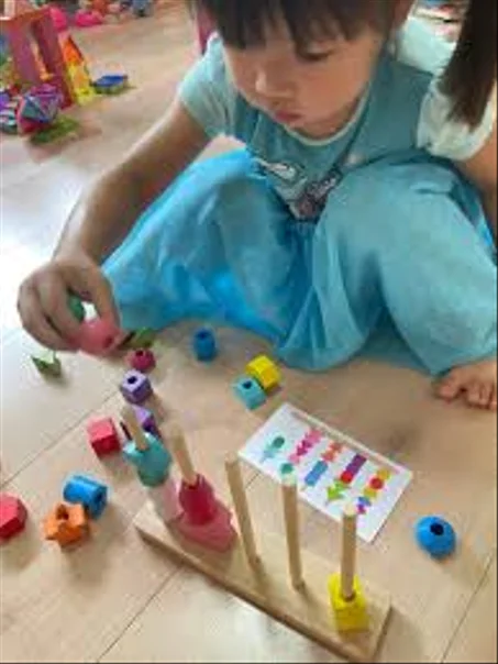 ألعاب مونتسوري