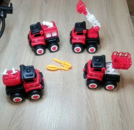 لعبة التفكيك والتركيب4 في 1 (32 livraison 8d)