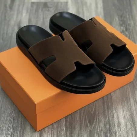 SANDALE HERMES CUIR DAIM MARRON
