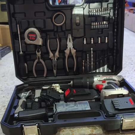 حقيبة الادوات من العلامة كراون 50قطعة