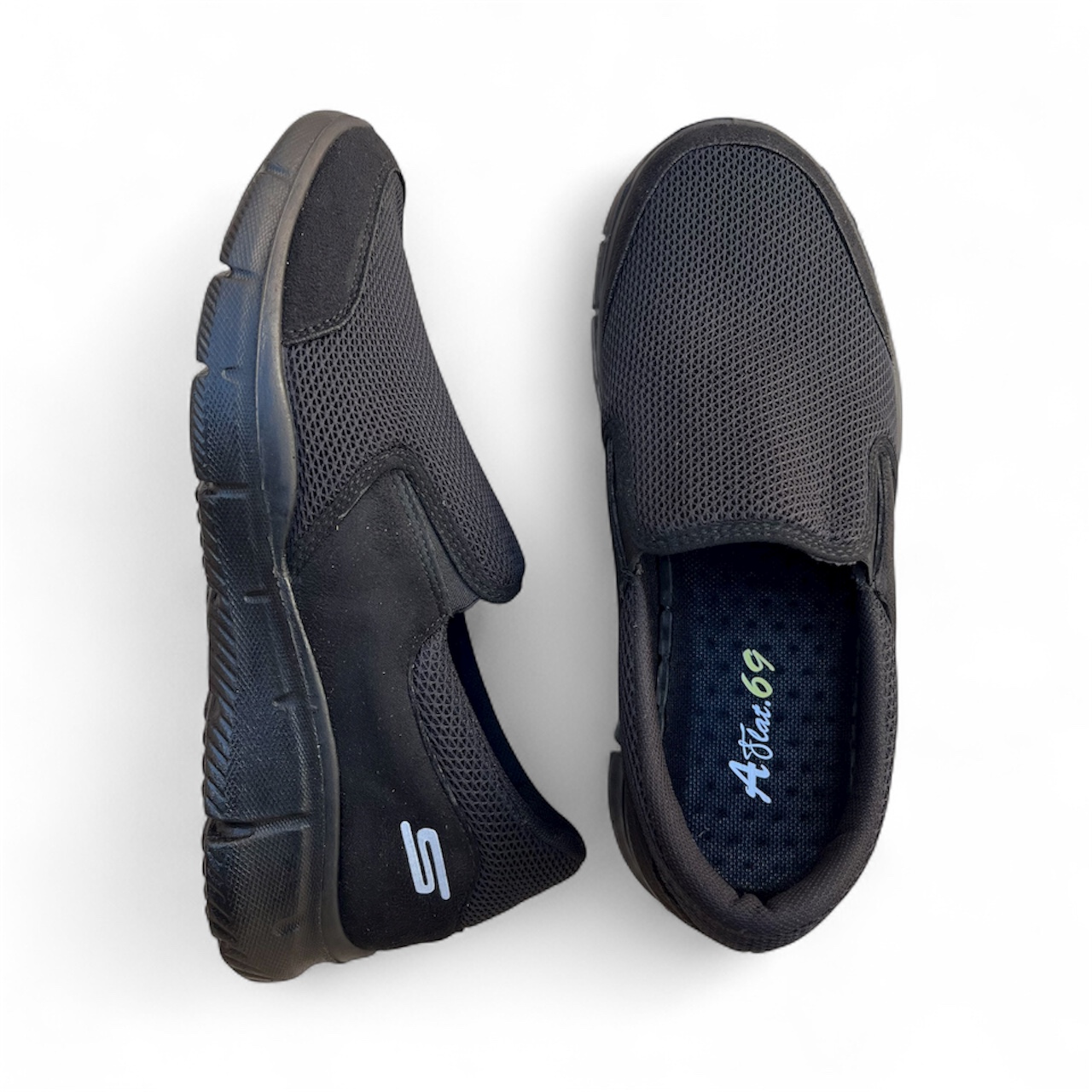 حداء خفيف ومريح، سهل الارتداء ومثالي للراحة