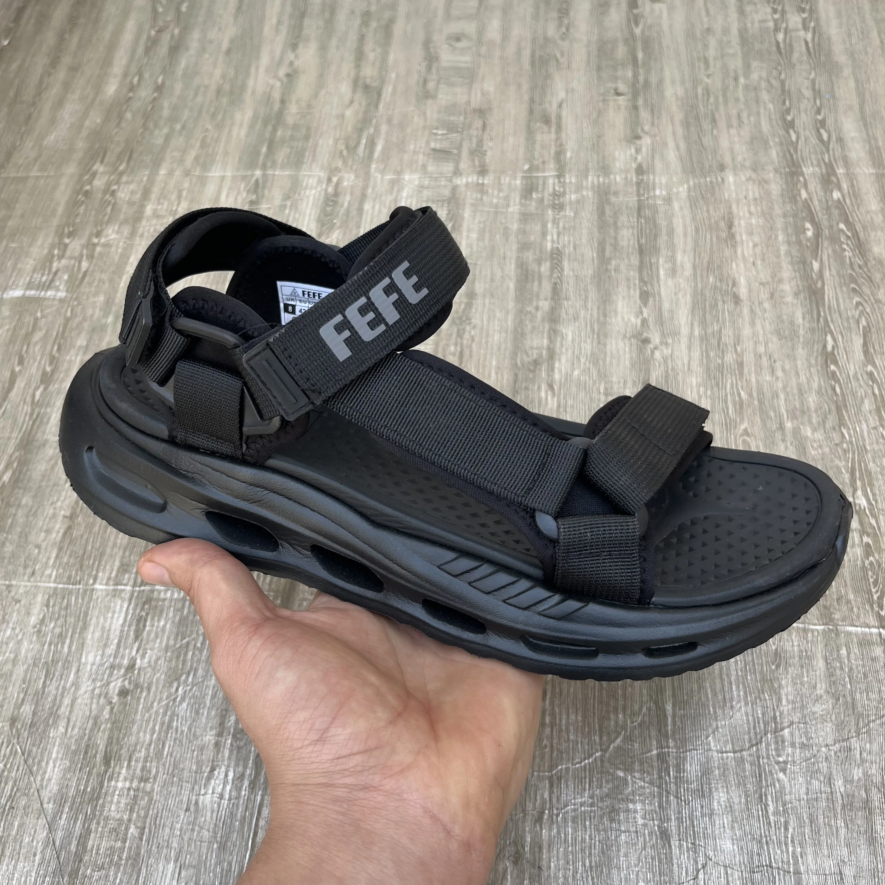 صندالة صيفية رجالية مريحة وأنيقة 👣