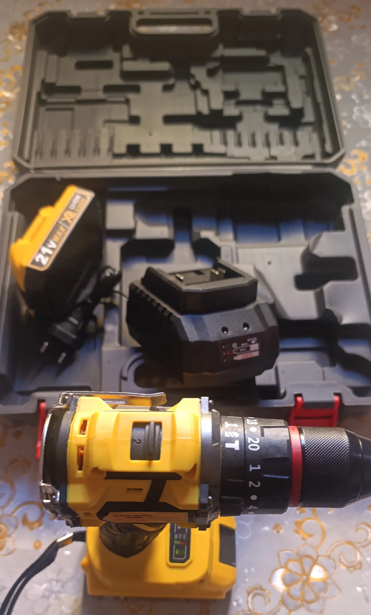 visseuse bruchlis 21v BOSWICH