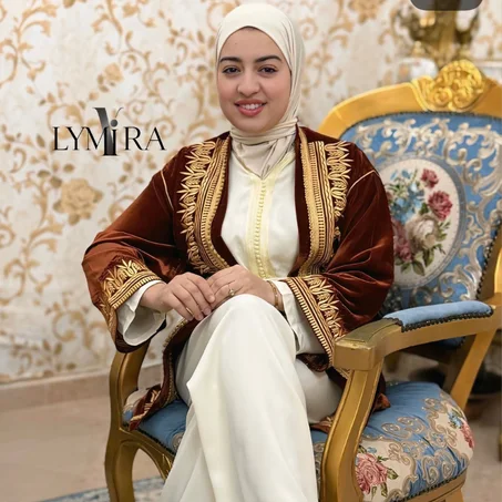 couture en velours brun chocolat & or – Édition Prestige | LYMIRA