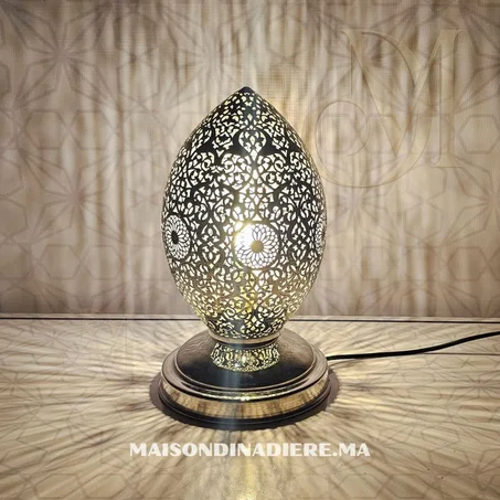 Lampe Orientale Artisanale en Métal Ciselé