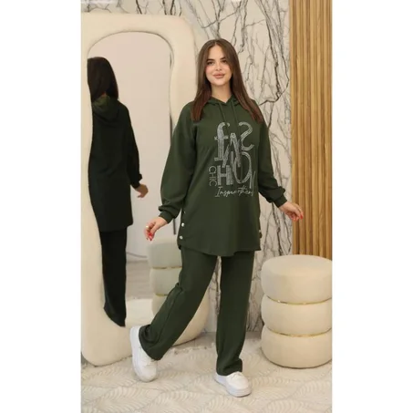 set fashion chic
