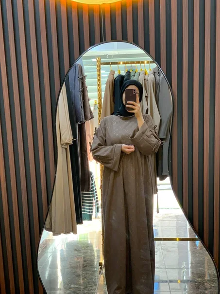 Robe Reeqa