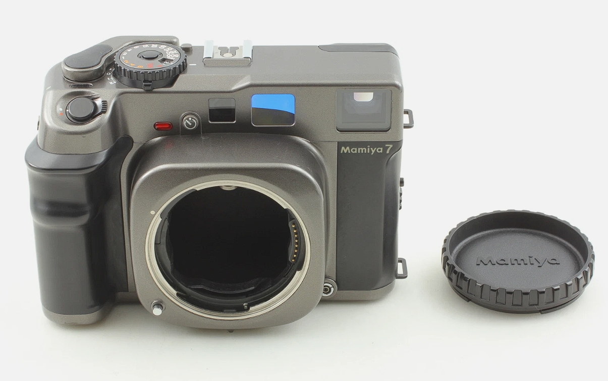 Mamiya 7II Medium Format 6x7 Rangefinder Film Camera – Japan