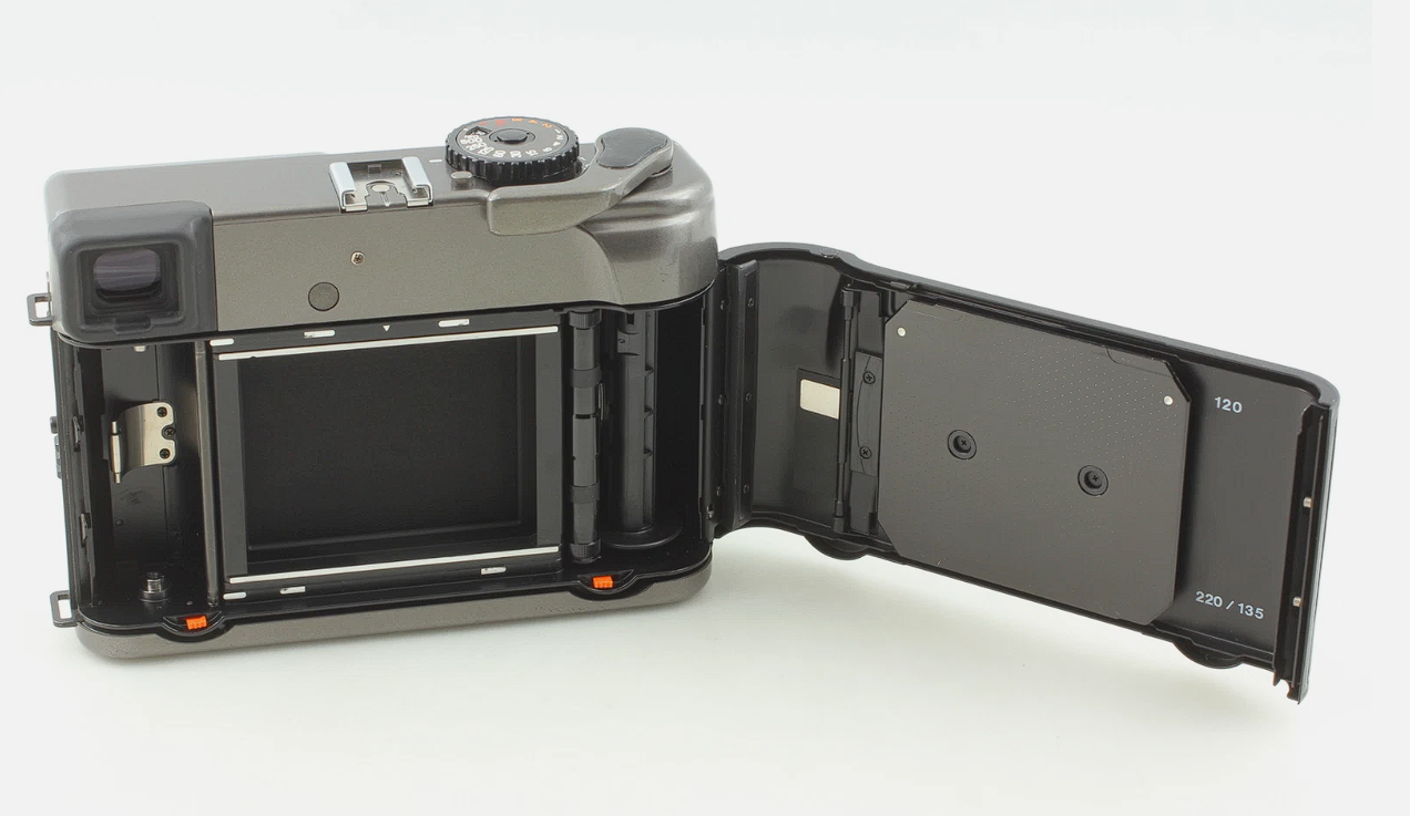 Mamiya 7II Medium Format 6x7 Rangefinder Film Camera – Japan