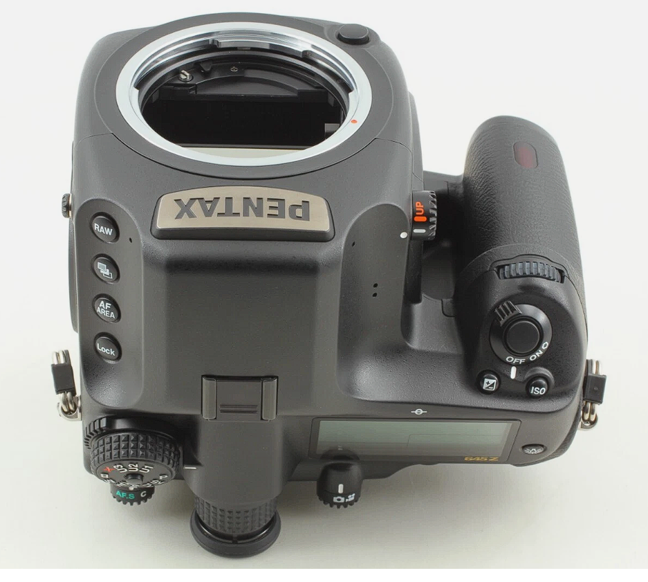 Unused Pentax 645Z 51.4MP Medium Format Digital Camera Body – Mint in Box