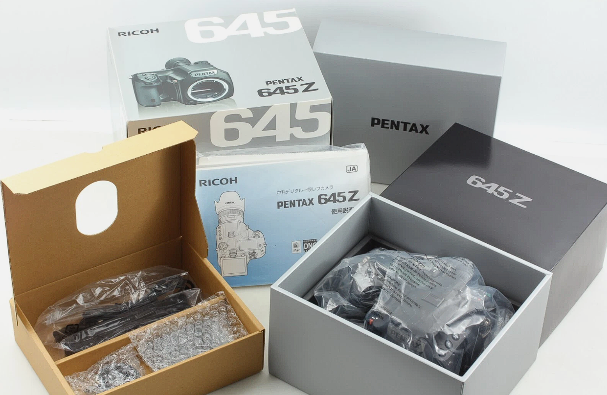 Unused Pentax 645Z 51.4MP Medium Format Digital Camera Body – Mint in Box
