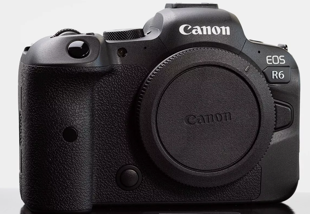 Canon EOS R6 Mirrorless Digital Camera Body – Top Mint Condition