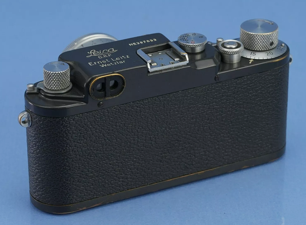 Leica IIIC Grey Paint Camera w/ 50mm f/2 Summitar Lens – Rare Civilian Model – Clean Condition