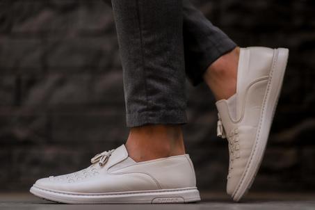 حذاء بنص جلد مستورد