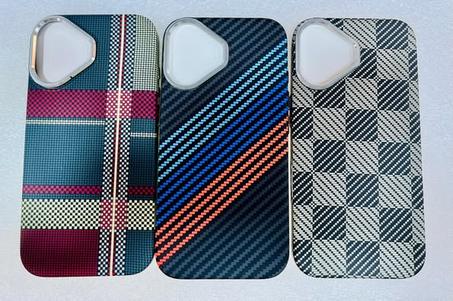 بوشيط  نوعية عالية الجودة  iPhone 16 Pro Max iPhone 16 Pro iPhone 16 Plus iPhone 16