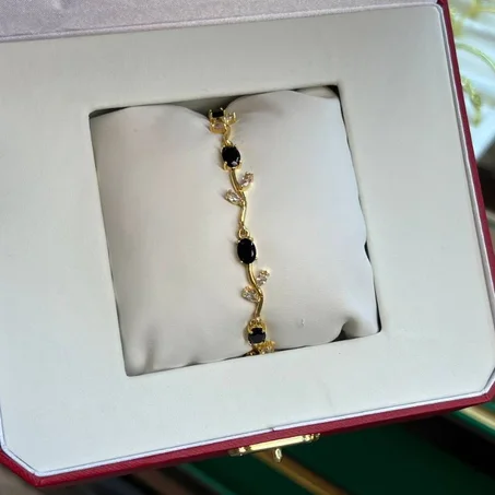 Bracelet Élégance Dorée Cristal