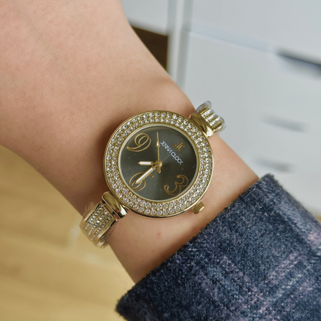 ساعة JENNA الفاخرة 7