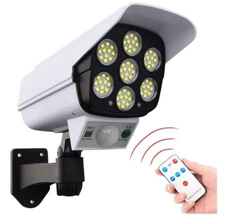 مصباح على شكل كاميرا  للإضاءة والمراقبة يشحن بالطاقة الشمسية