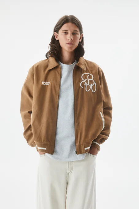 Veste en suédine brodée
