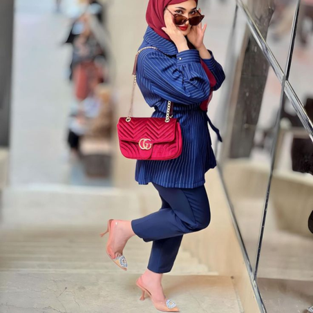 ملابس نسائية