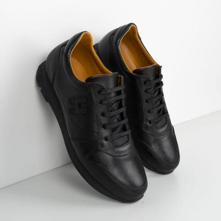 حذاء مصنوع من جلد أصلي 100%