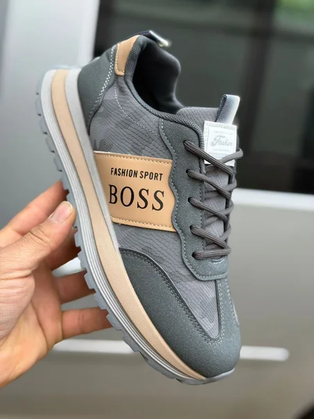 سبرديلة رجالية ذات جودة ممتازة