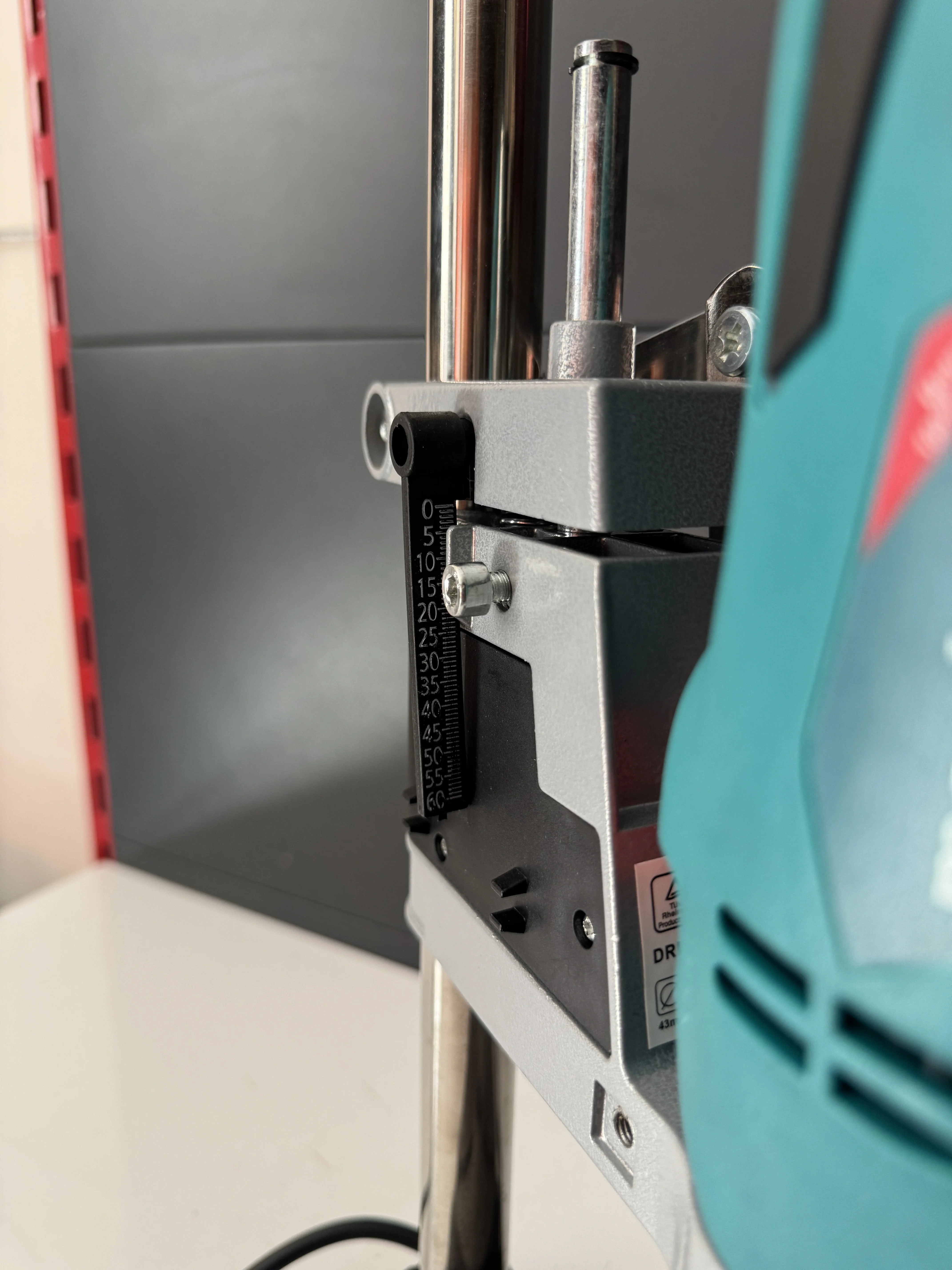 باك حامل المتقاب  الكهربائي + المتقاب  الكهربائي      support perceuse + perceuse 880W MEAKIDA