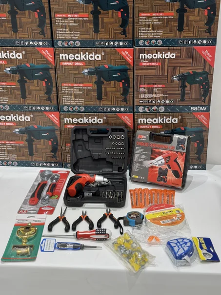 Pack HomeFIX – باقة أدوات الصيانة والبركولاج المنزلية:  شنيوور 880 وات  + فيسووز  + مجموعة أدوات متكاملة