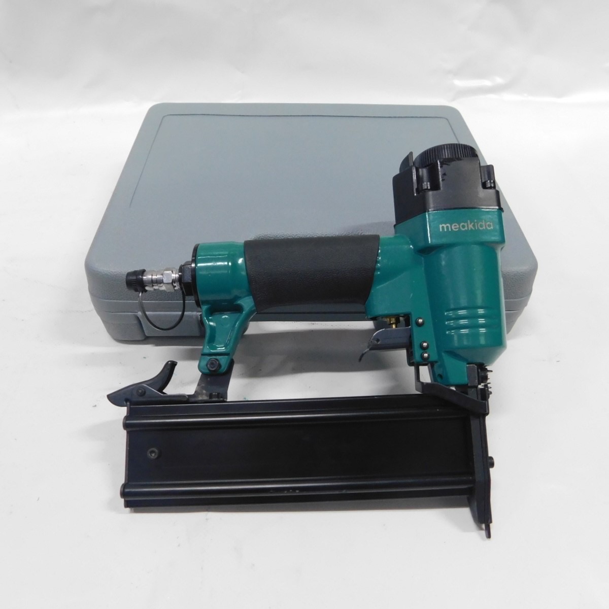 CLOUEUR BRAD PNEUMATIQUE F50 MEAKIDA