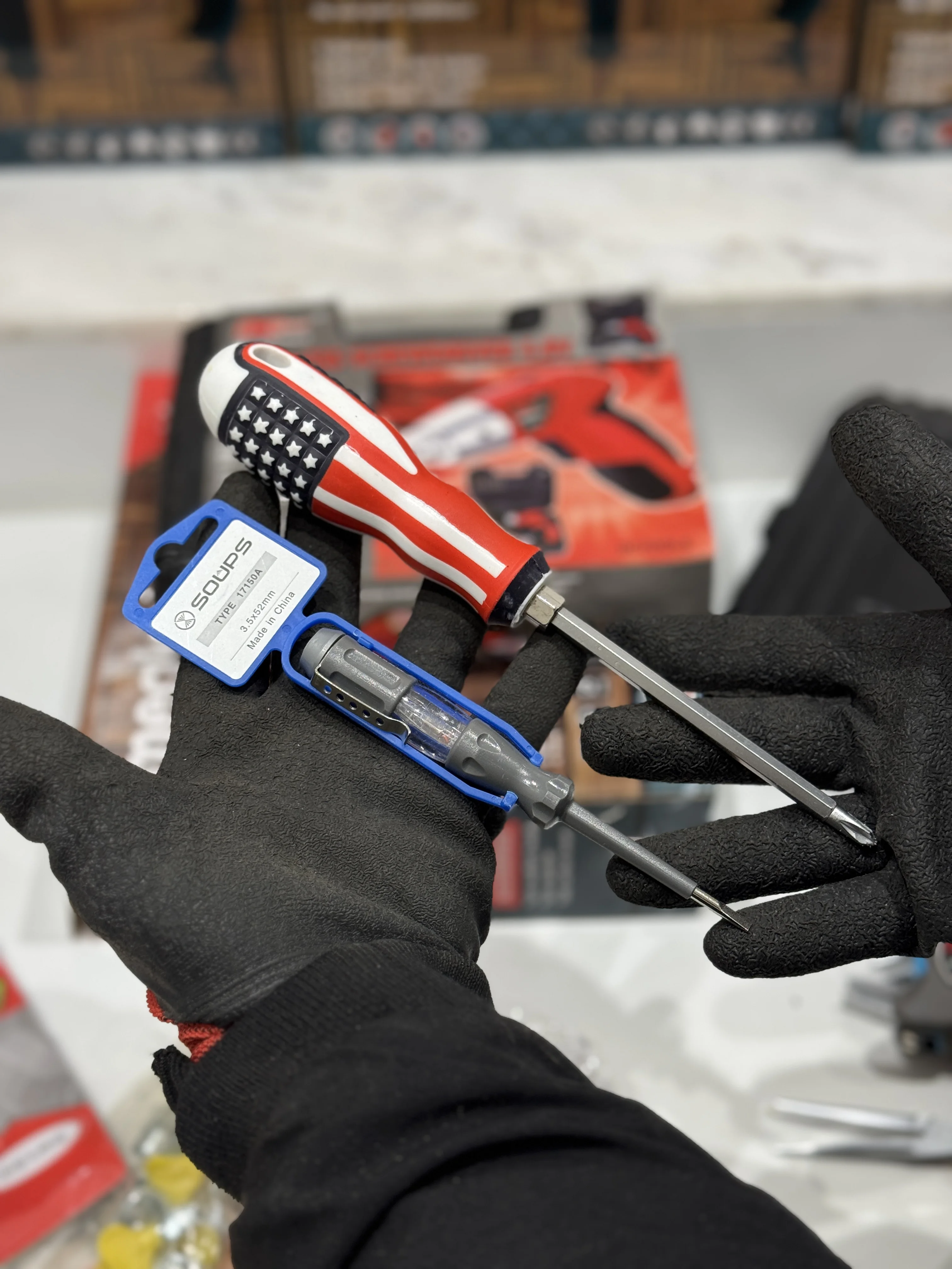 Pack HomeFIX – باقة أدوات الصيانة والبركولاج المنزلية:  شنيوور 880 وات  + فيسووز  + مجموعة أدوات متكاملة