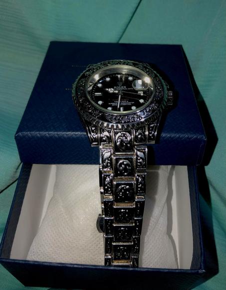 محبوبة الجماهير  ROLEX ثمن جد مناسب