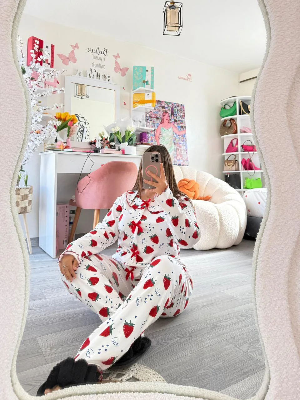 بيجامة موبرة تركية فاخرة | فرو دافئ بنقشة الفراولة | Moroccan Pyjama