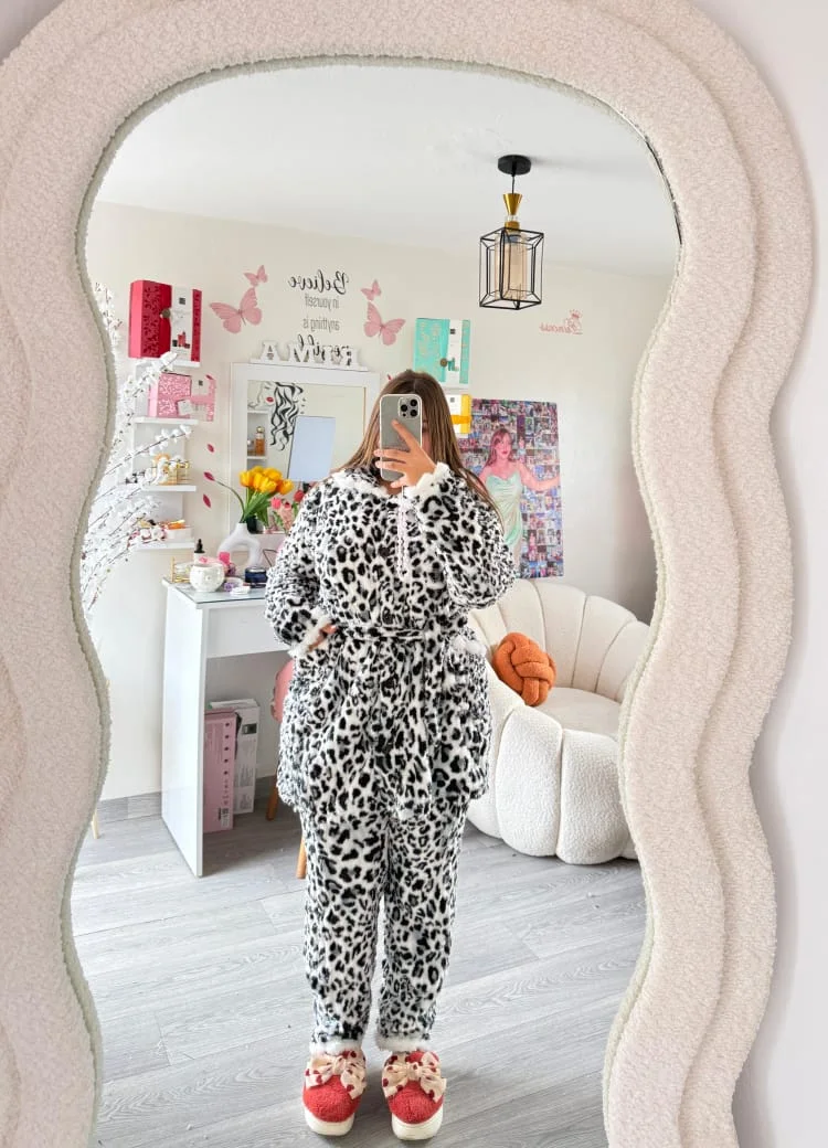 بيجامة الموبرة الشتوية بنقشة النمر الفاخرة | دافئة وأنيقة بلمسة "شيربا" | Moroccan Pyjama