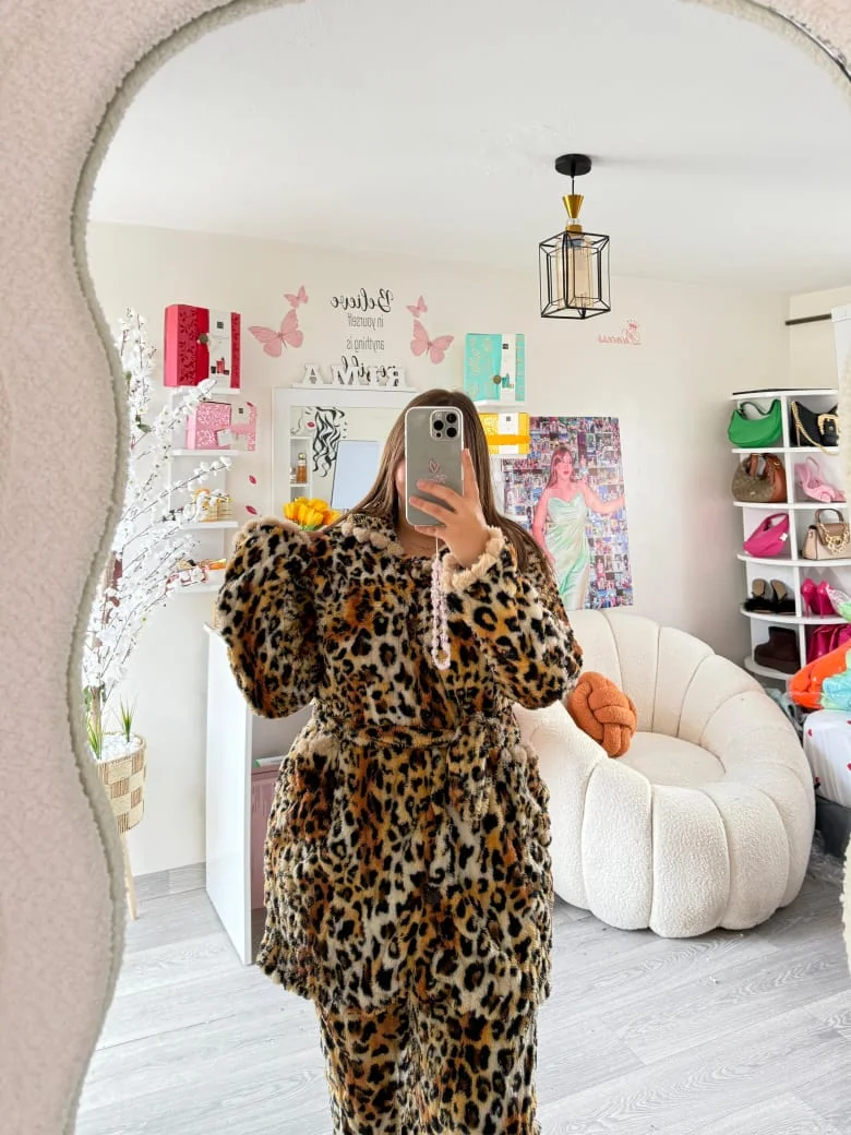 بيجامة الموبرة الشتوية بنقشة النمر الفاخرة | دافئة وأنيقة بلمسة "شيربا" | Moroccan Pyjama