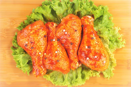 اعلى فخد الدجاج بالتوابل - Pilons De Poulet Marinés