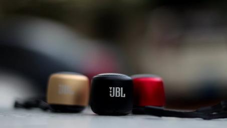 mp3 من الماركه العالمية JBl