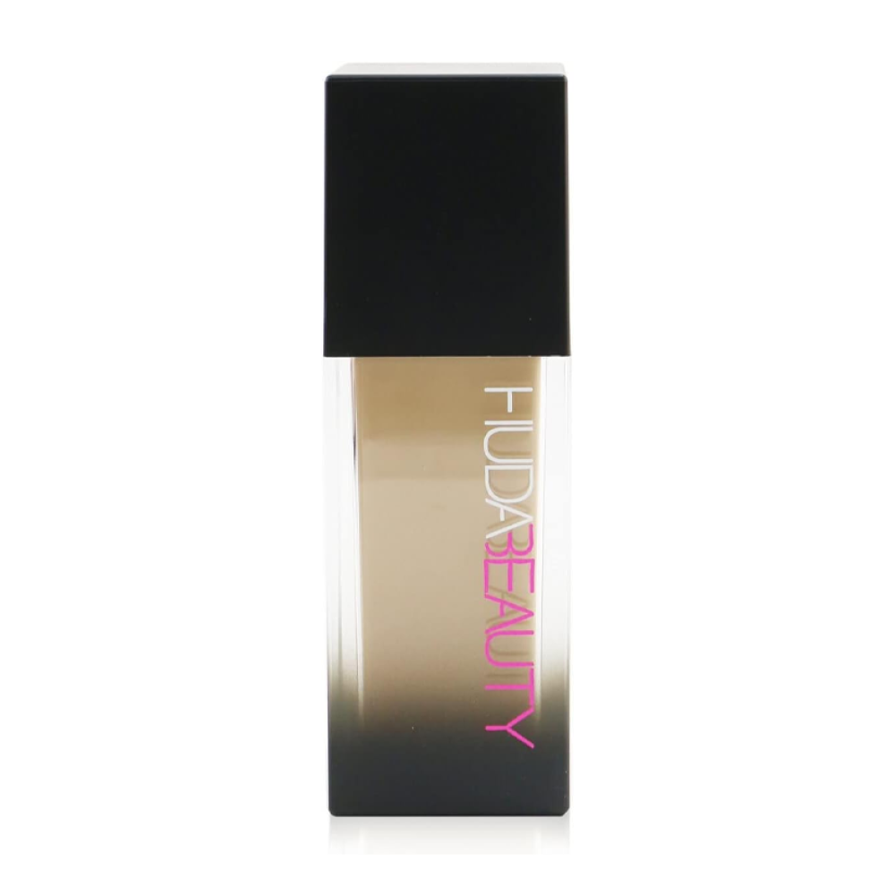Huda Beauty – Fond de teint Full Cover « Cheesecake » 35 ml (250 g)