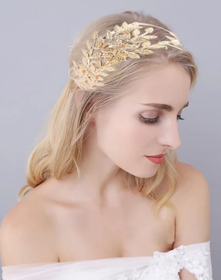 Golden Leaf Goddess Crown Hair Band – Elegant Greek-Inspired Bridal Tiara