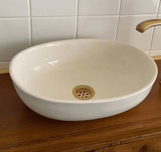 handmade oval Sink ,ceramic Sink,sink for modern Bathroom free shipping