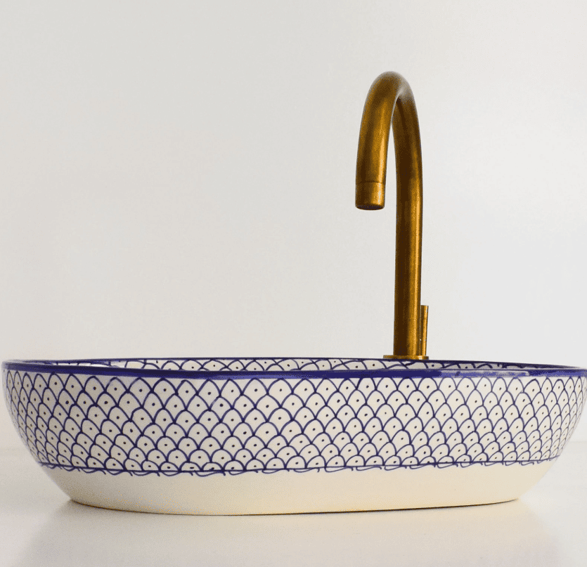 oval ceramic Sink,Custom Sink ,ceramic  Sinks for Bathroom Decoration free shipping