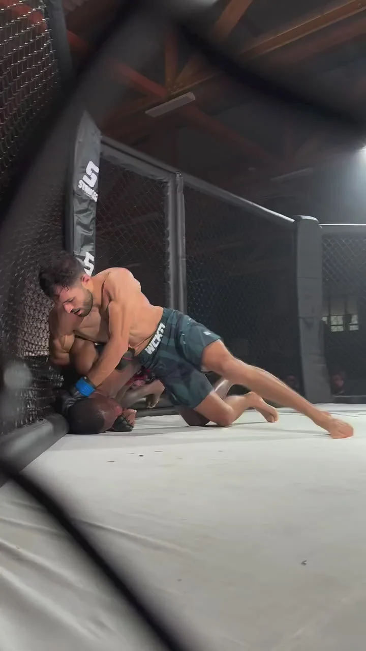 MMA SHORT EAGER SHARP NAVY