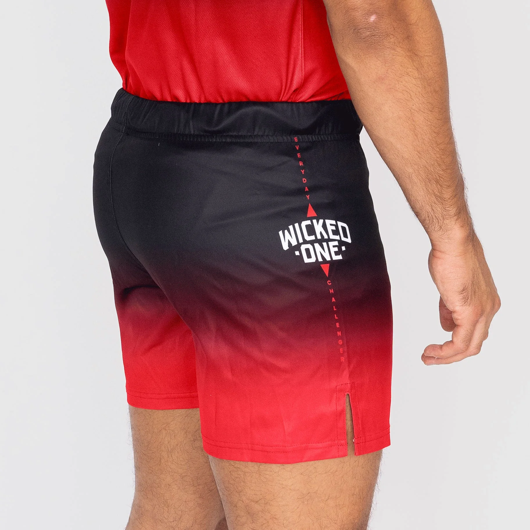 MMA SHORT COURT GHOST NOIR / ROUGE