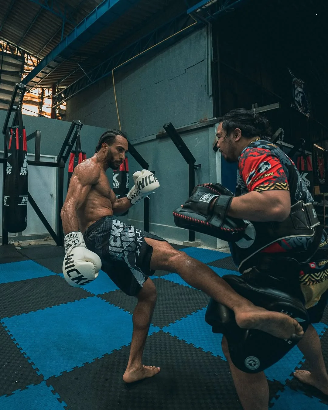 MMA SHORT EAGER OTOSHI NOIR
