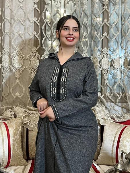 جلابة صوفا بخدمة متقونة بألوان رائعة