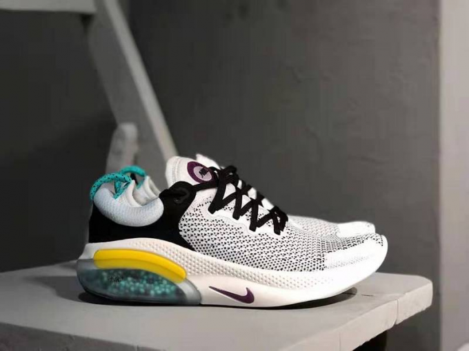 Nike Joyride Run Flyknit