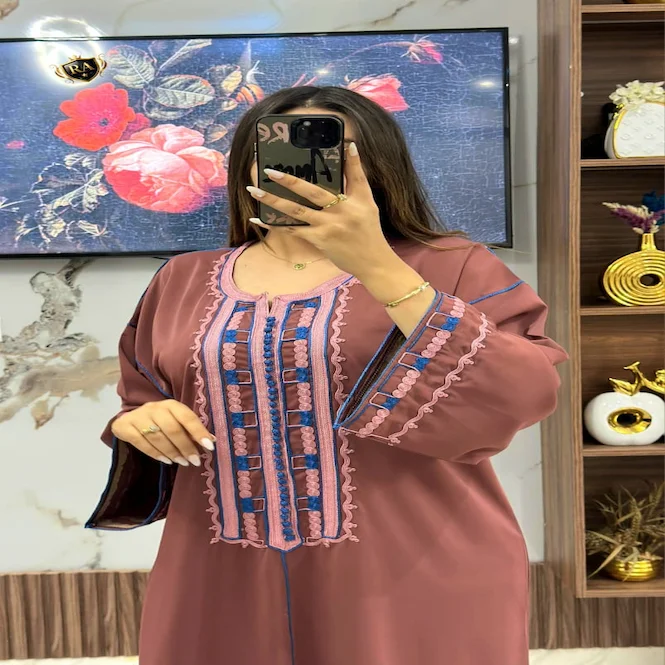 🔥 قفطان "النخبة" لعيد 2026: لا ترضي بأقل من إطلالة السلطانات! 👑
