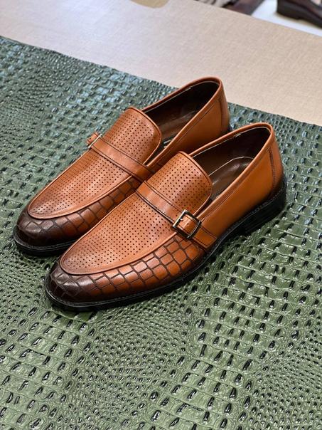 Chaussures classiques en cuir véritable