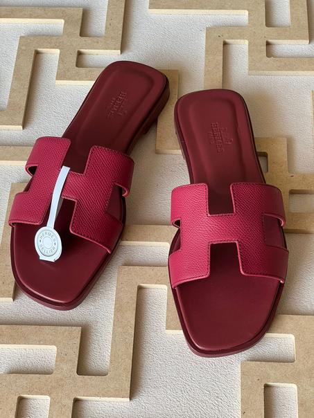 HERMES  SLIPPER   SIZE  36.....41